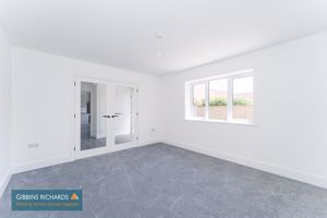 Sitting Room- click for photo gallery